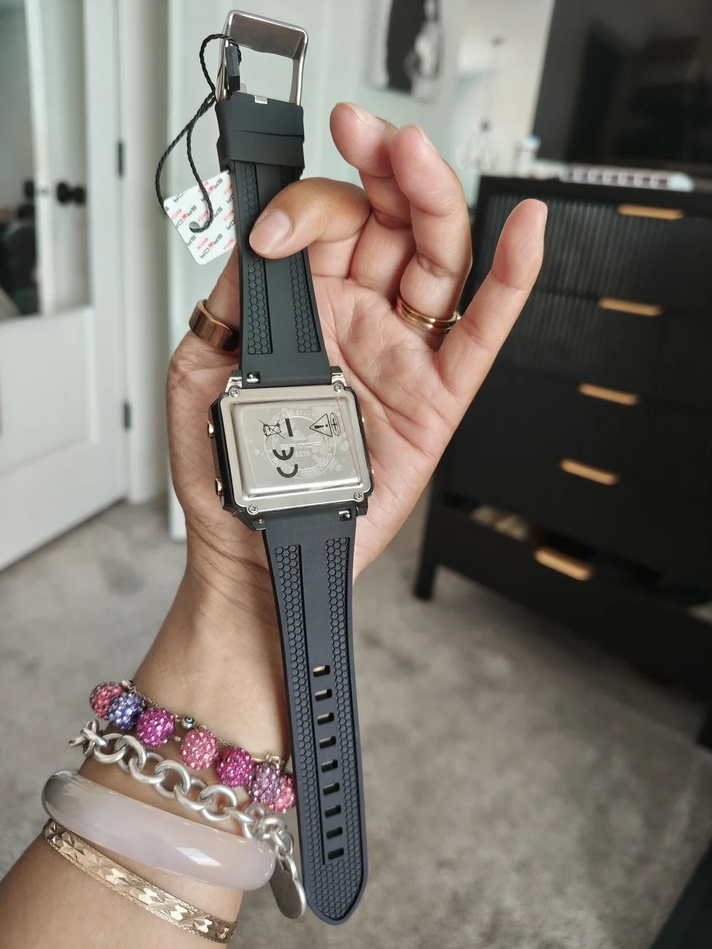 N/A black sport